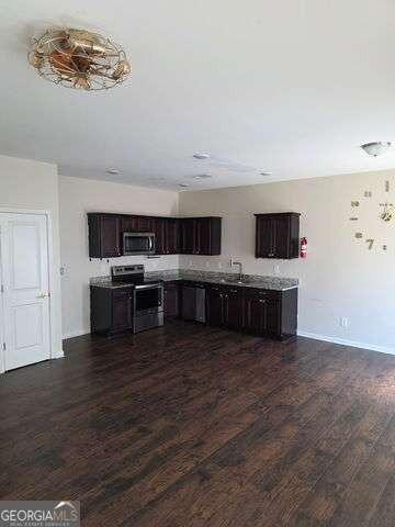 Larkspur Trl, Conyers, GA 30012