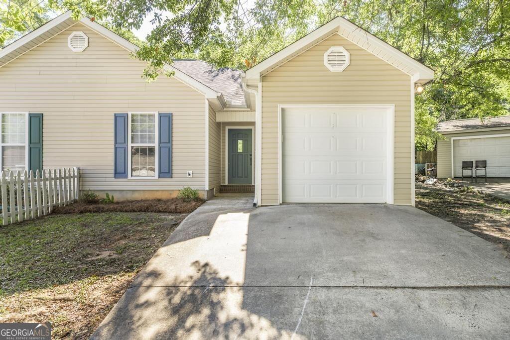 Pine Shadow Ct, Centerville, GA 31028