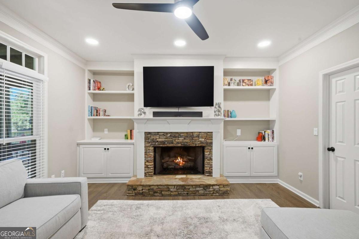 Chattahoochee Run Dr, Suwanee, GA 30024