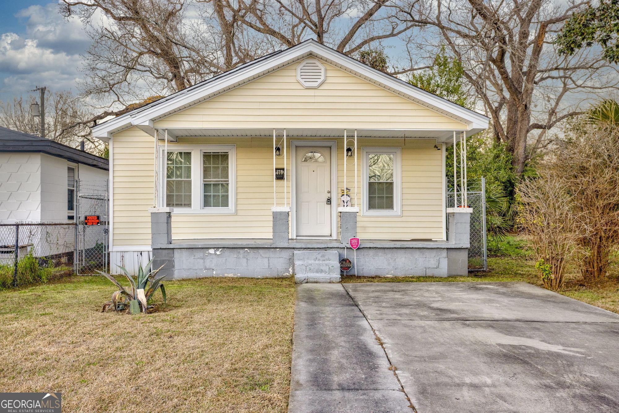 W 48th St, Savannah, GA 31405