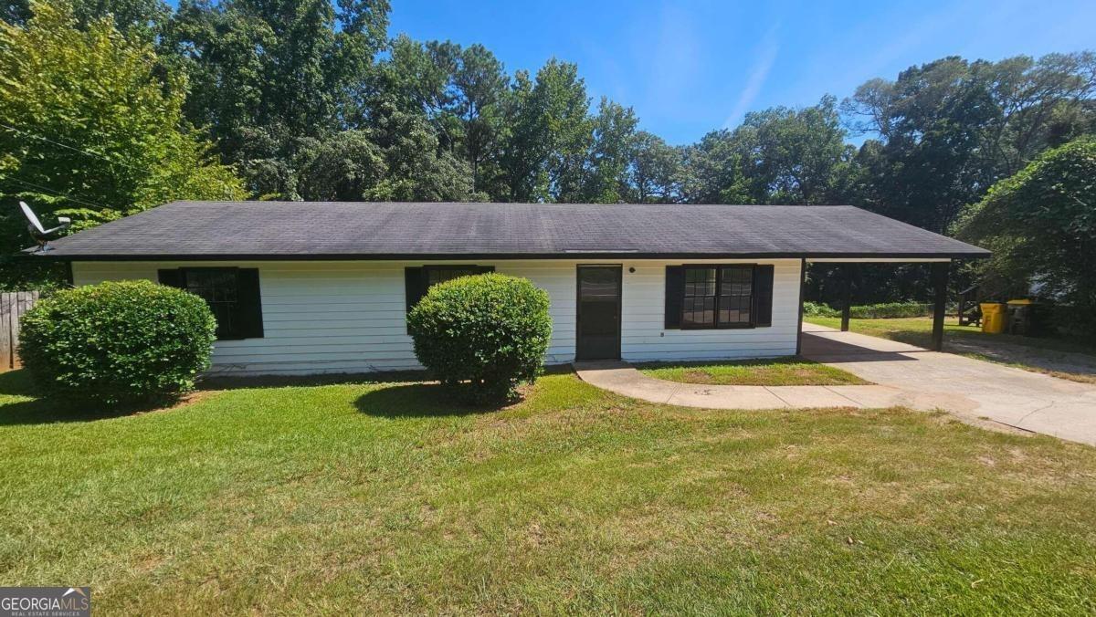 W Main St, Forsyth, GA 31029