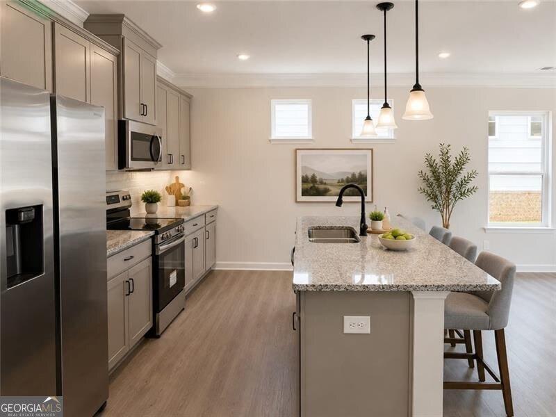 Perth Dr, Cartersville, GA 30121