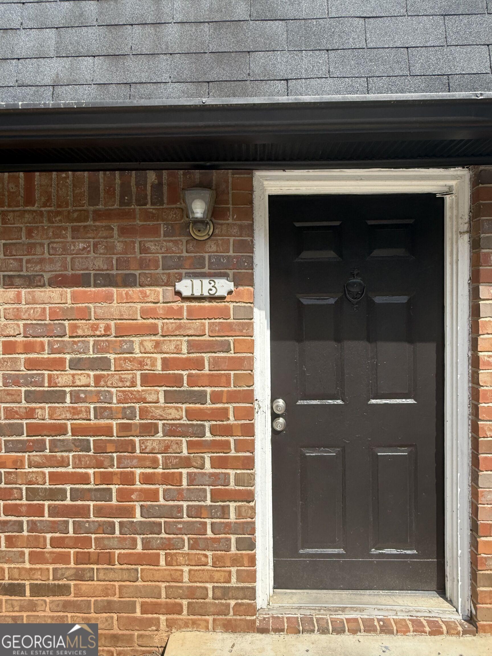 Plantation Cir, Clarkston, GA 30021