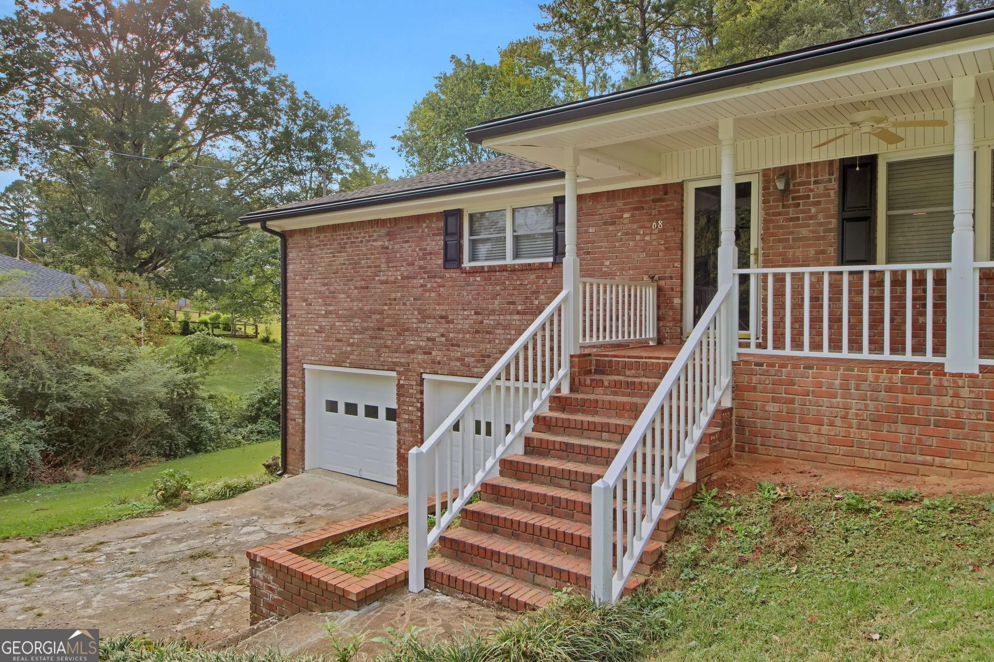 Christine Dr, Marietta, GA 30066