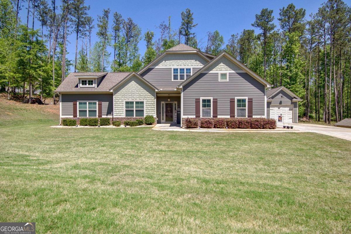 Carlow Ct, Newnan, GA 30263