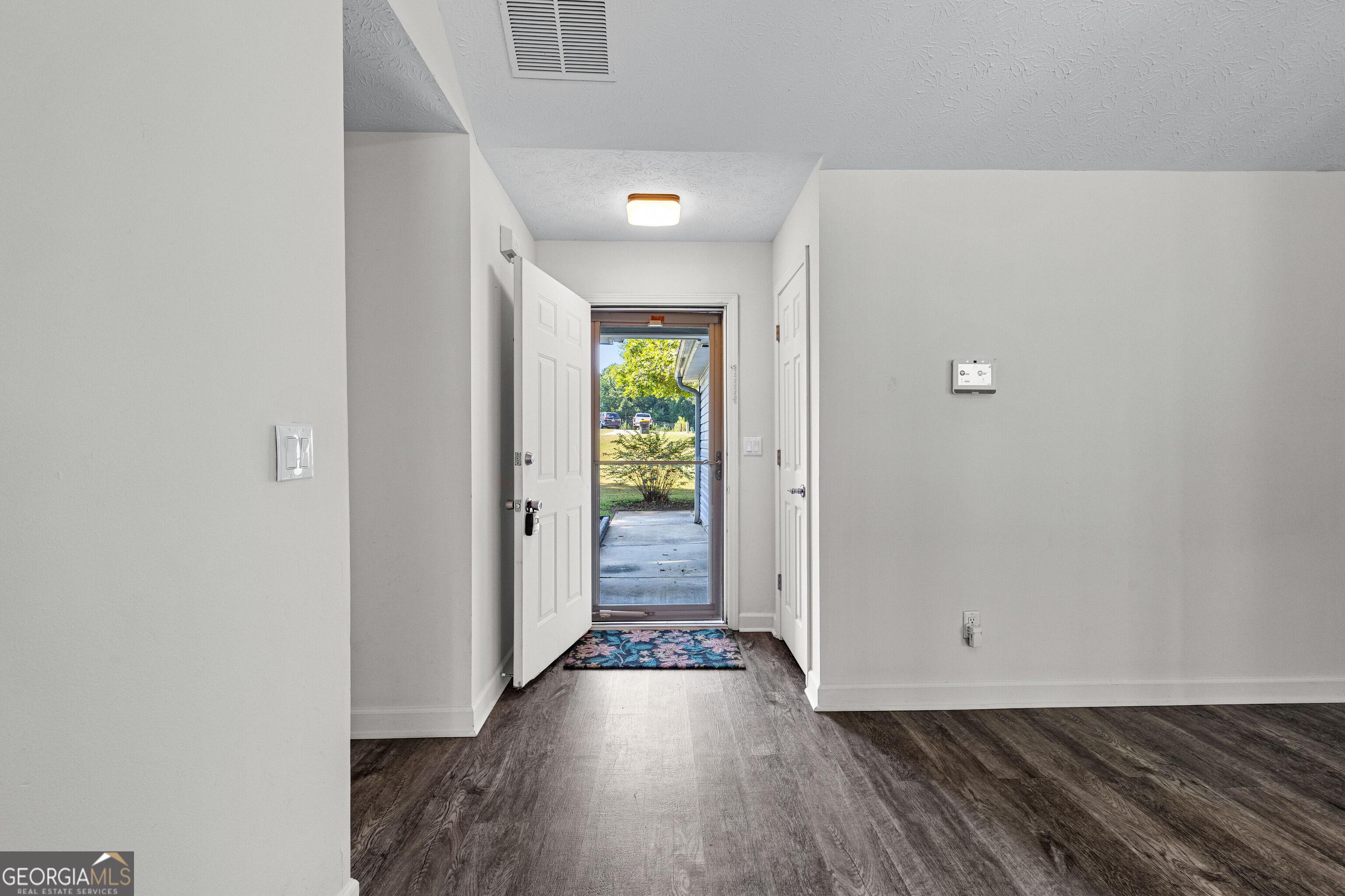 Hayward Bishop Way, Senoia, GA 30276