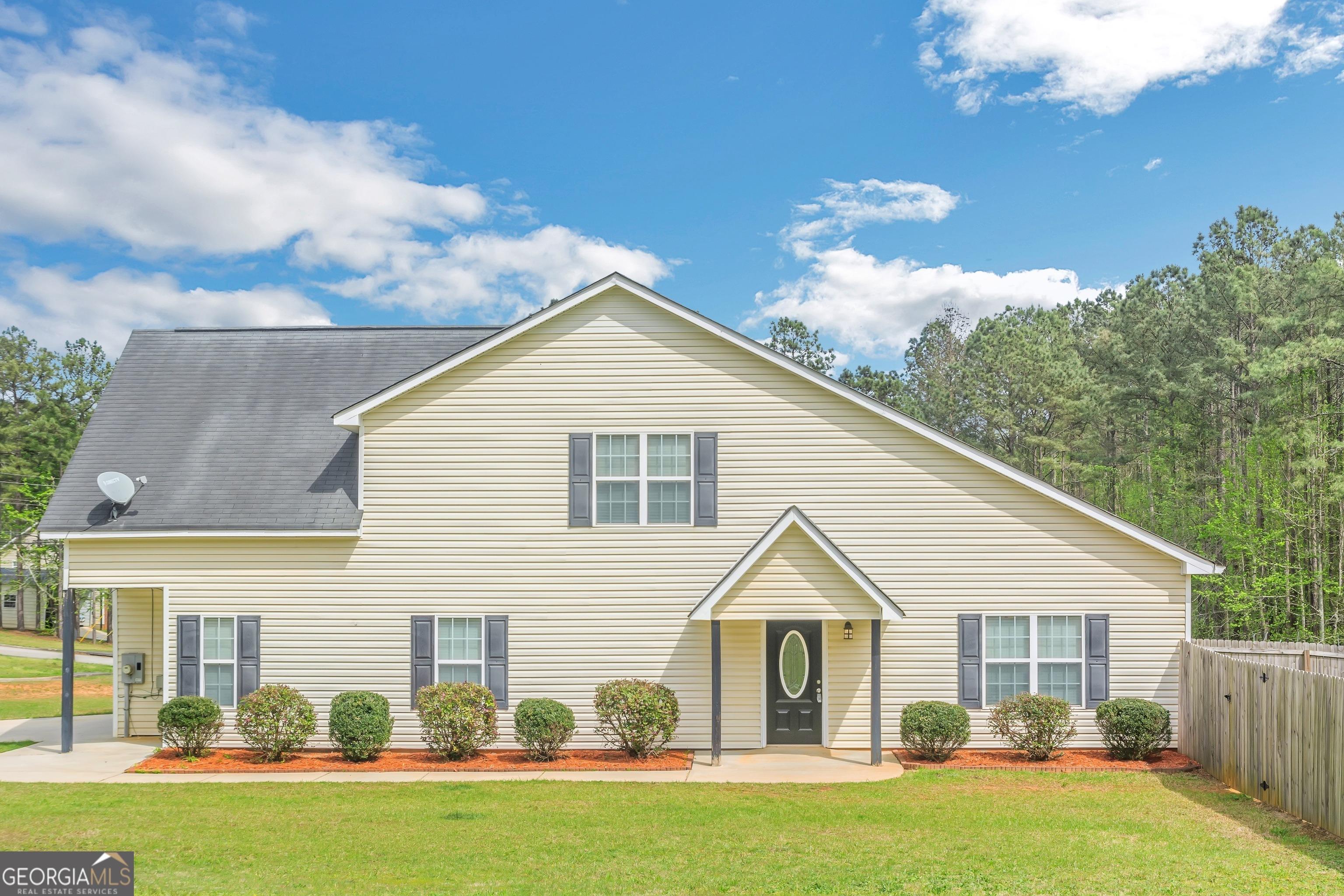 Christian Cir, Carrollton, GA 30116