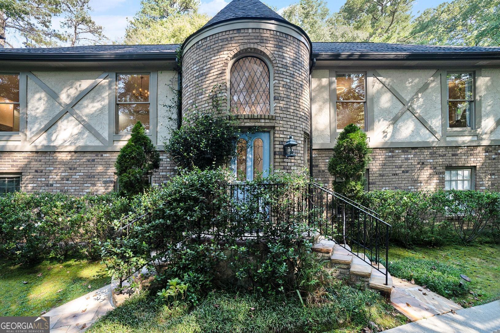 Mount Paran Pkwy, Sandy Springs, GA 30327