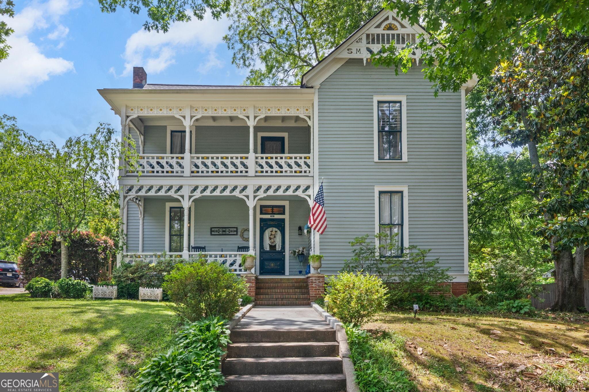 W Washington St, Newnan, GA 30263