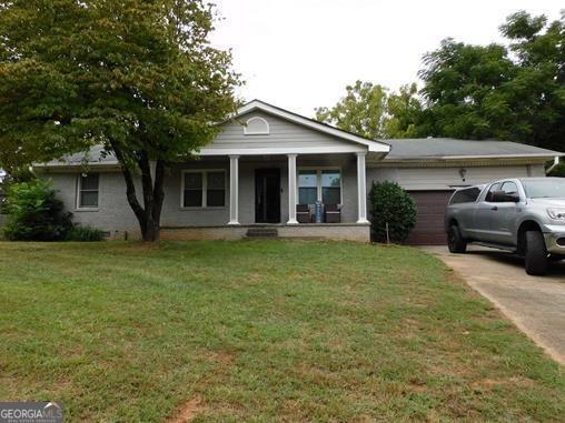 Greenview Ave Se, Conyers, GA 30094