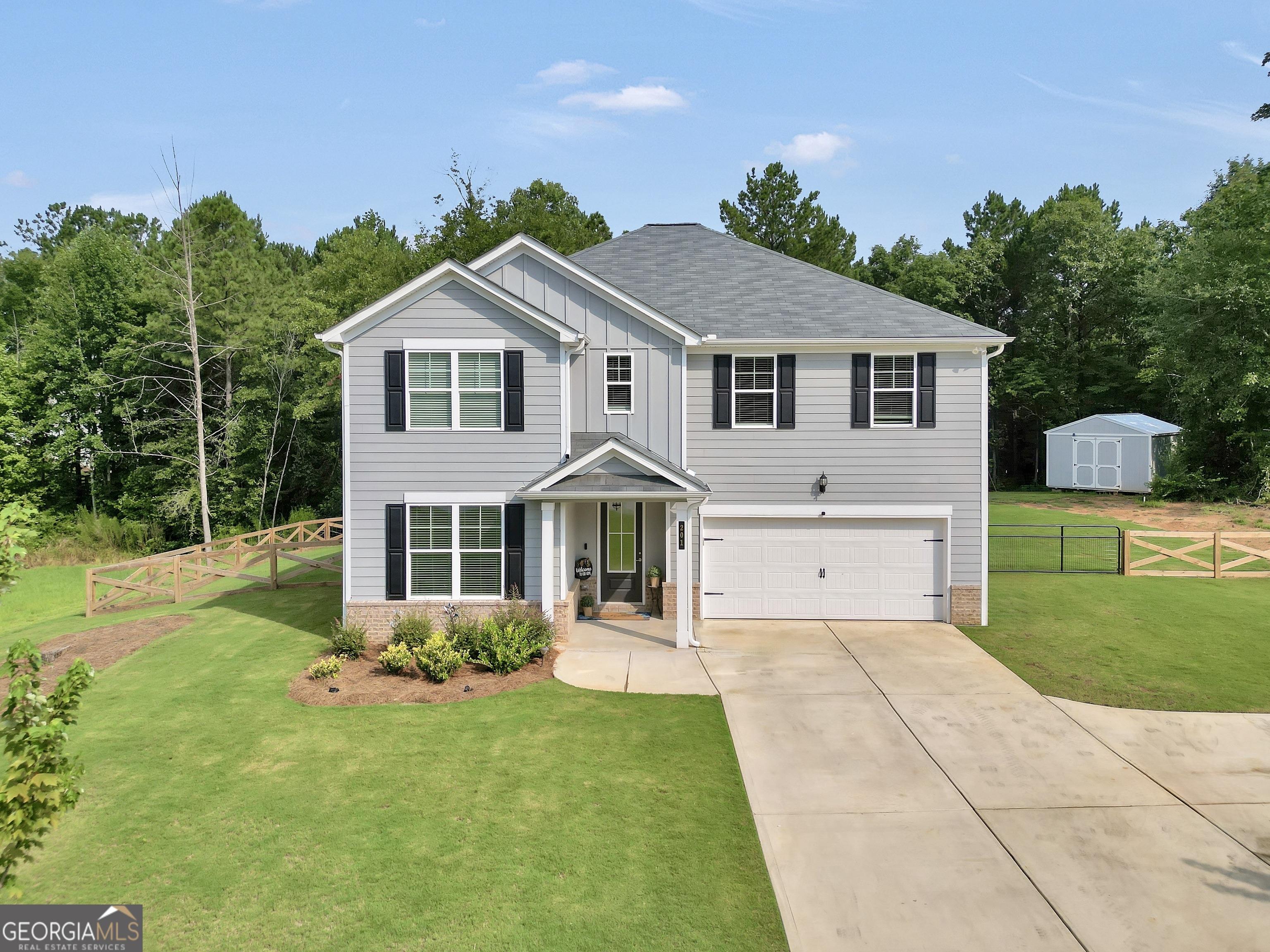 Cooper Dr, Mansfield, GA 30055