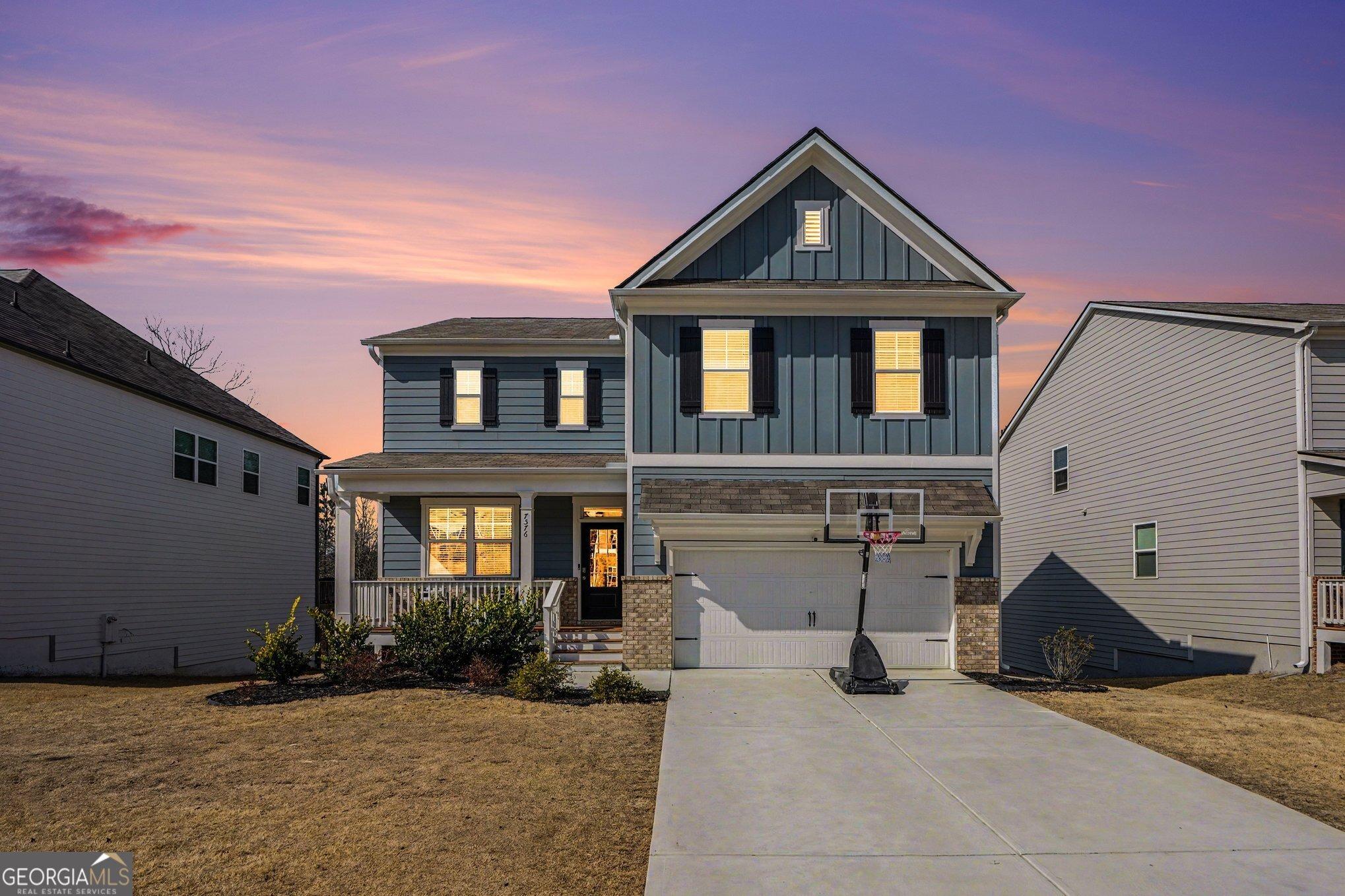 Jennadee Dr, Fairburn, GA 30213