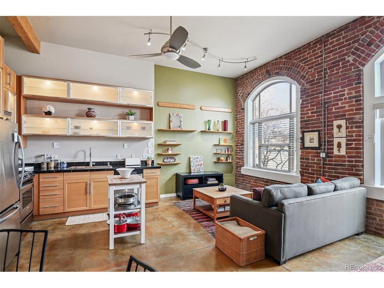 Grove St, Denver, CO 80211