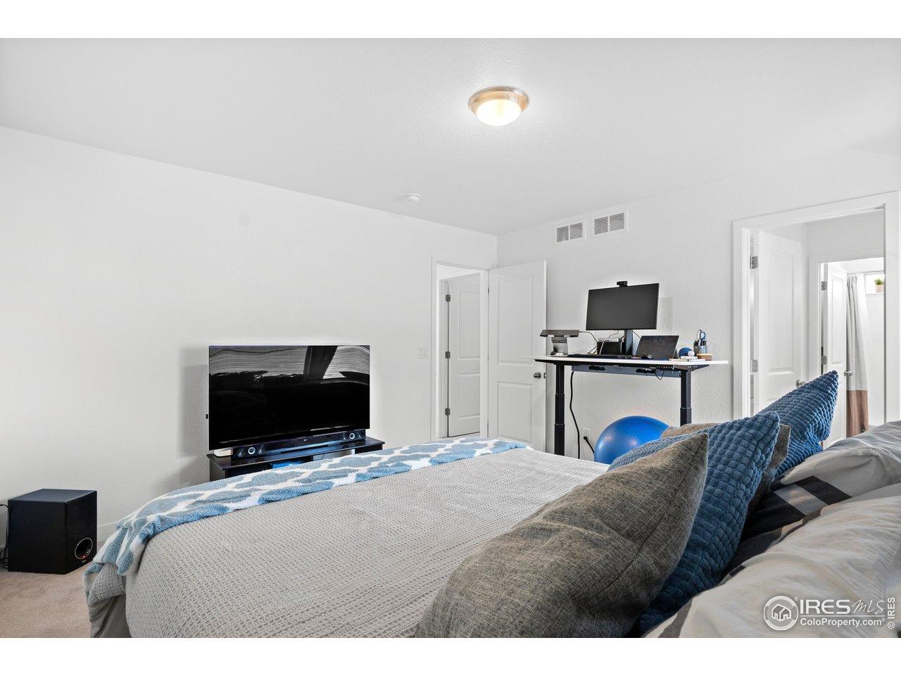 Bijou Creek Ave, Littleton, CO 80125