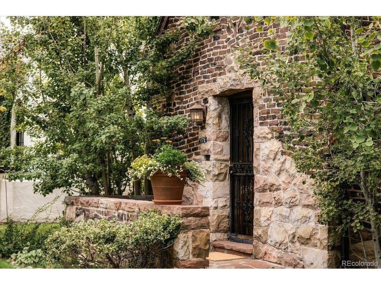 Albion St, Denver, CO 80220