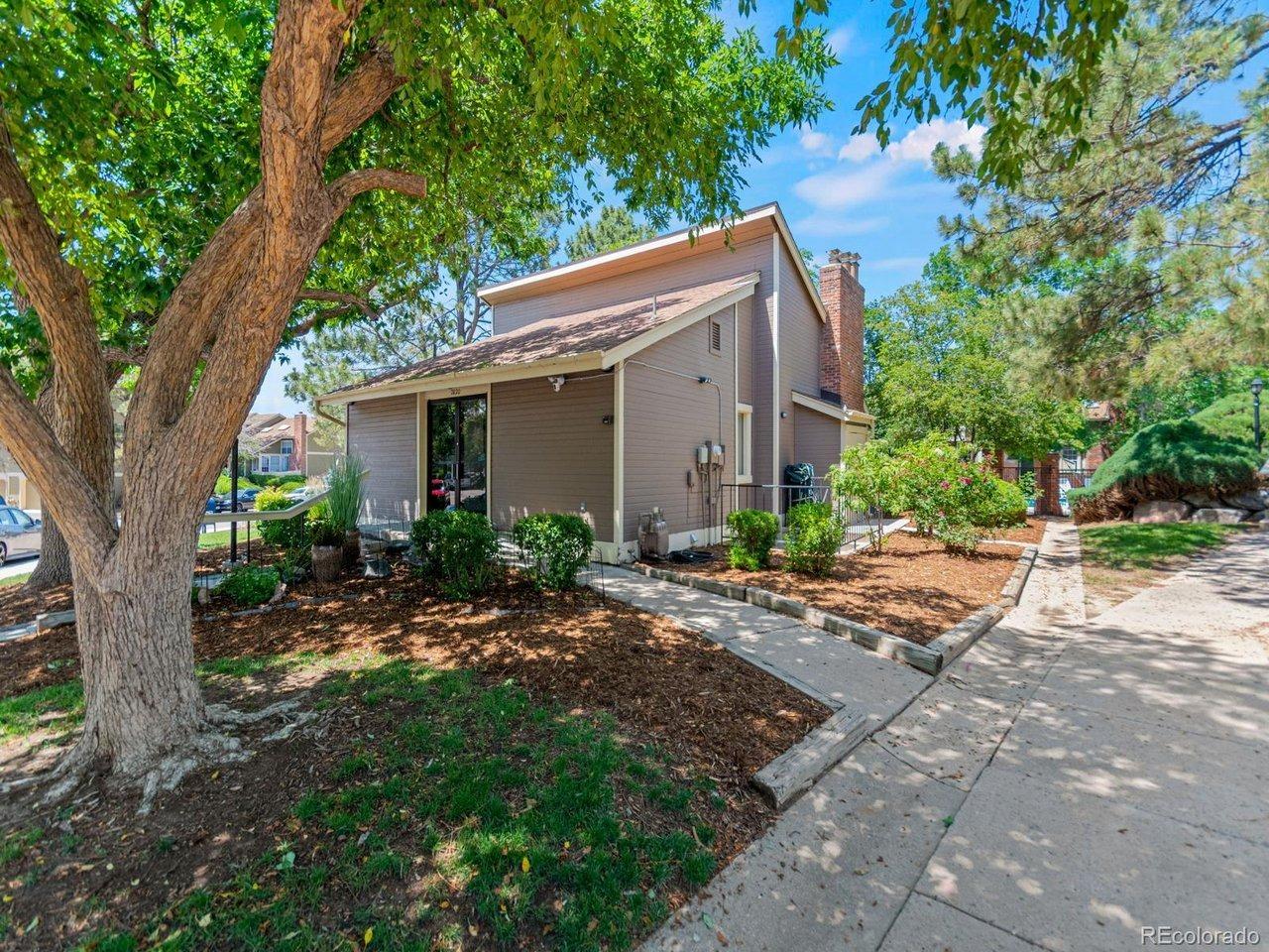 S Hannibal St, Aurora, CO 80013