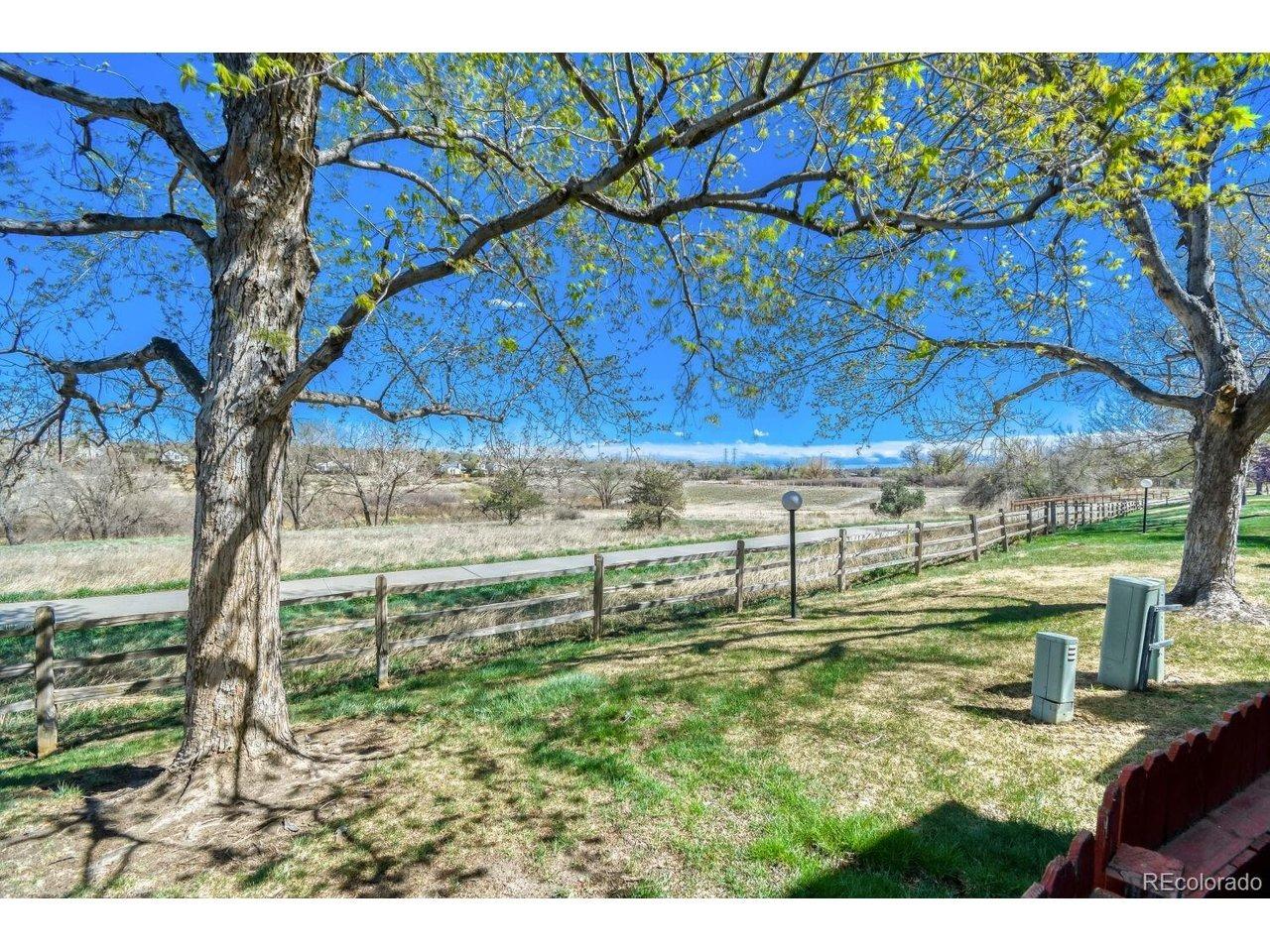 S Idalia Cir, Aurora, CO 80017