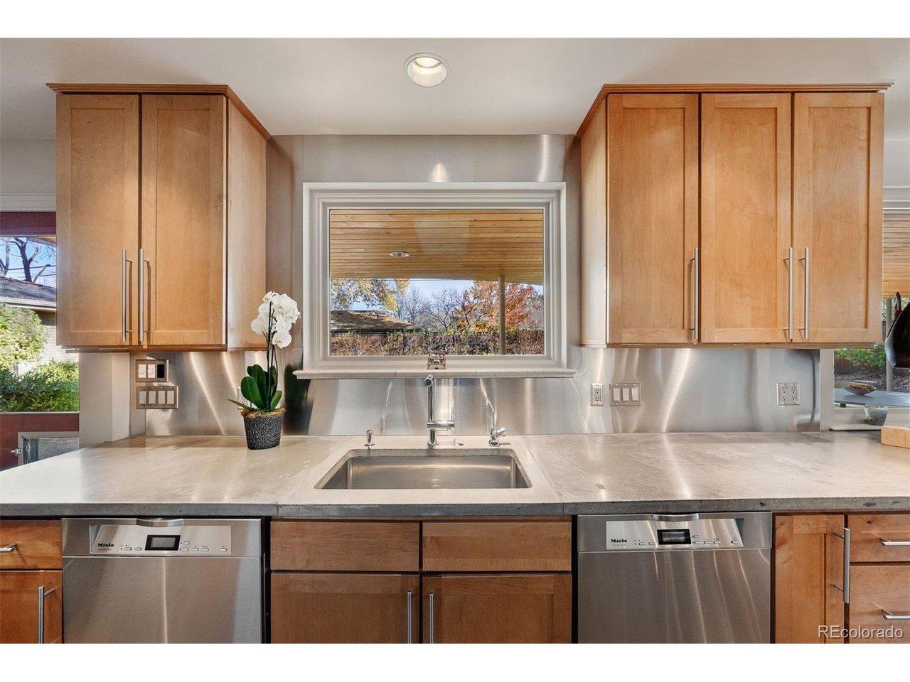 N Monaco Street Pkwy, Denver, CO 80220