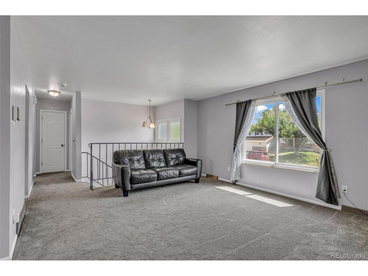Quay St, Arvada, CO 80003