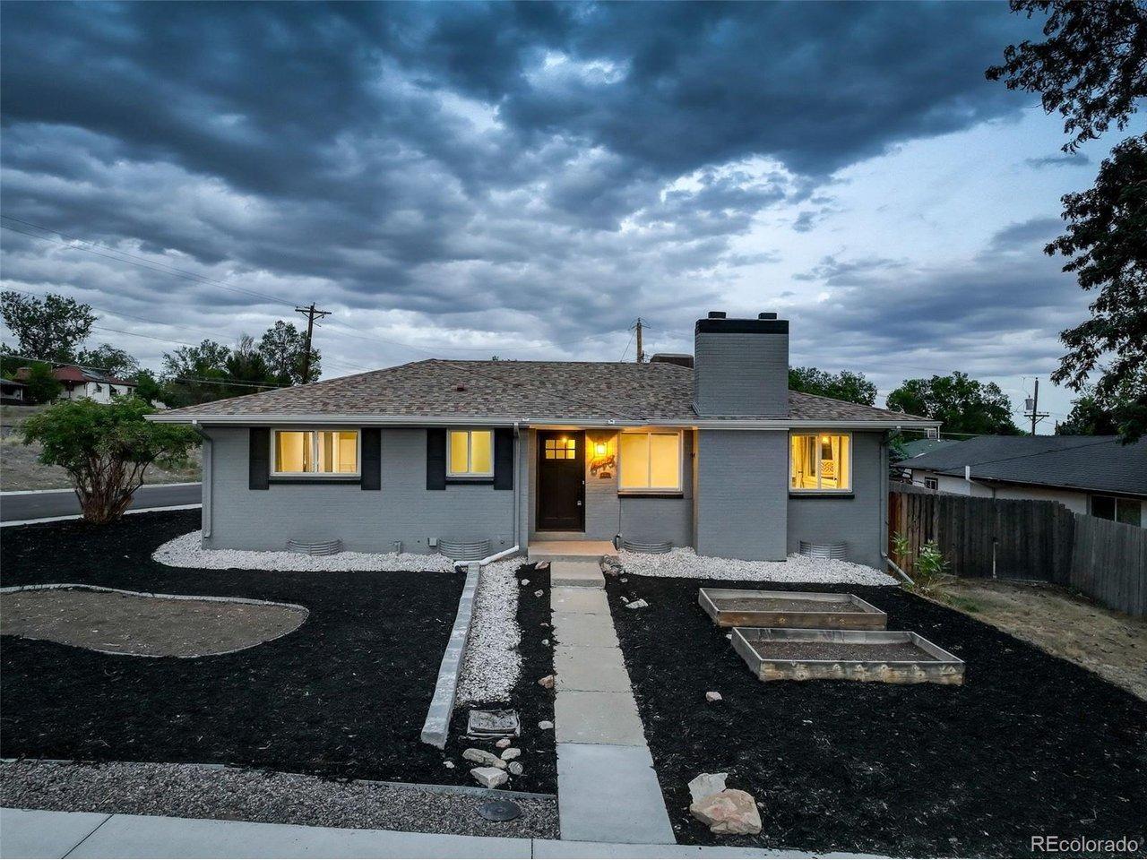Brentwood St, Arvada, CO 80004