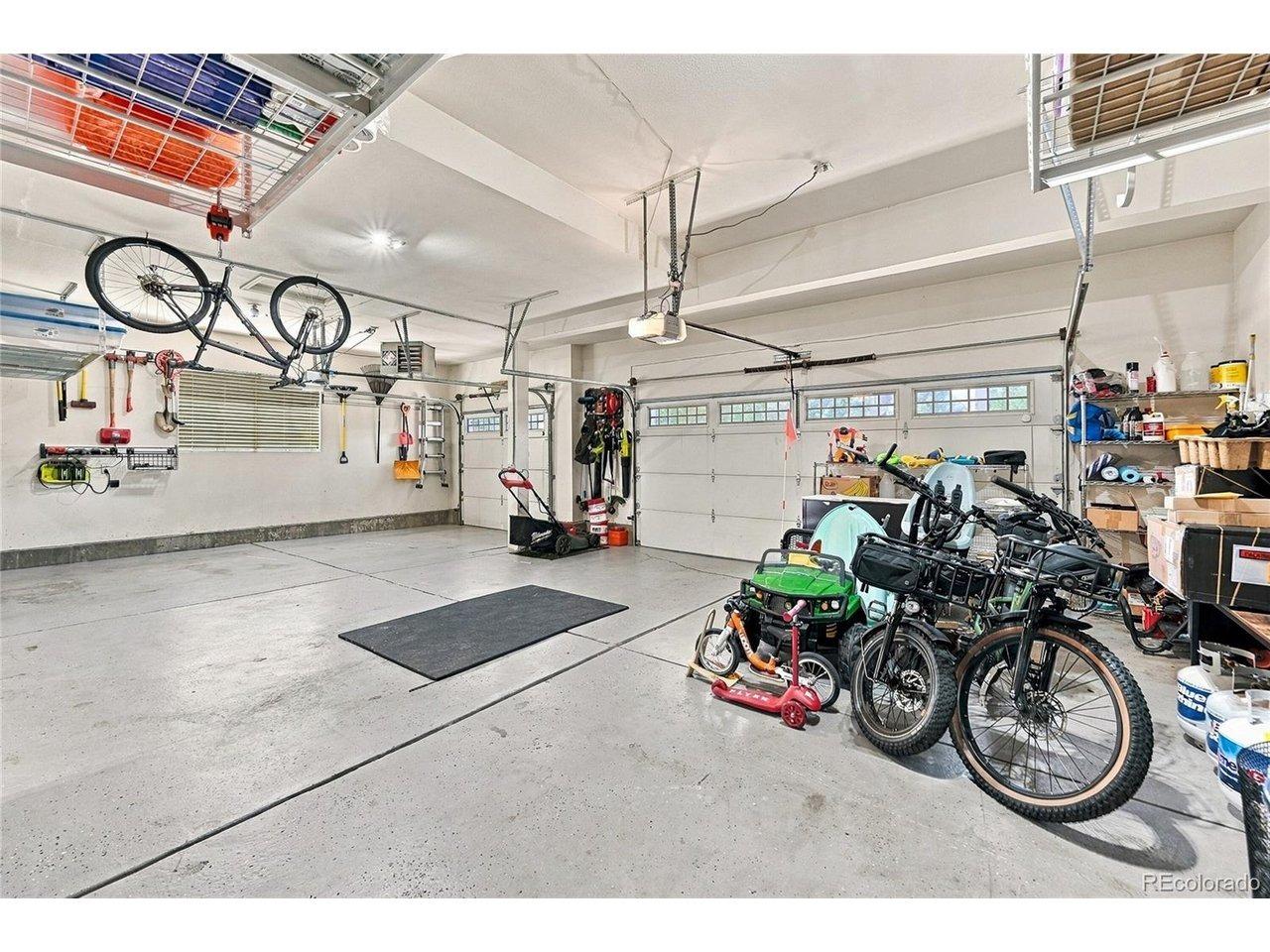 E Arbor Dr, Aurora, CO 80016