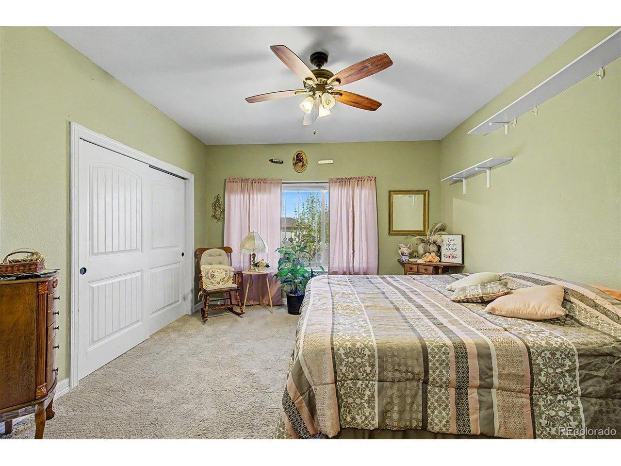 Rangeview Ave, Longmont, CO 80504