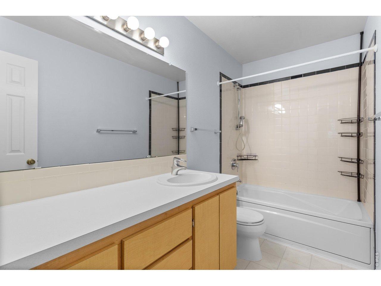Bennington Cir, Fort Collins, CO 80526