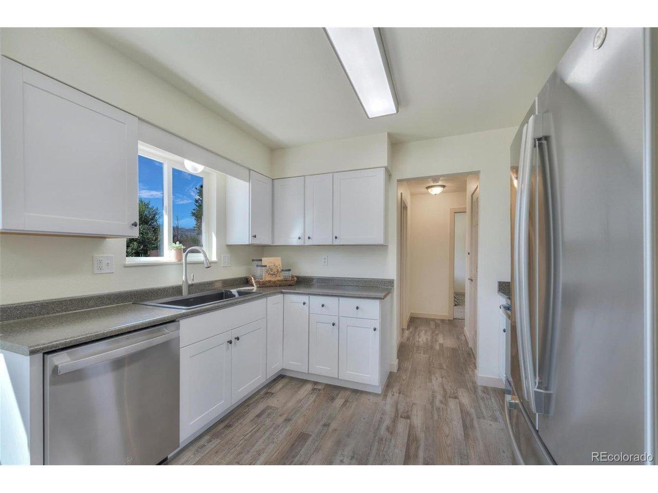 Central Ave, Canon City, CO 81212