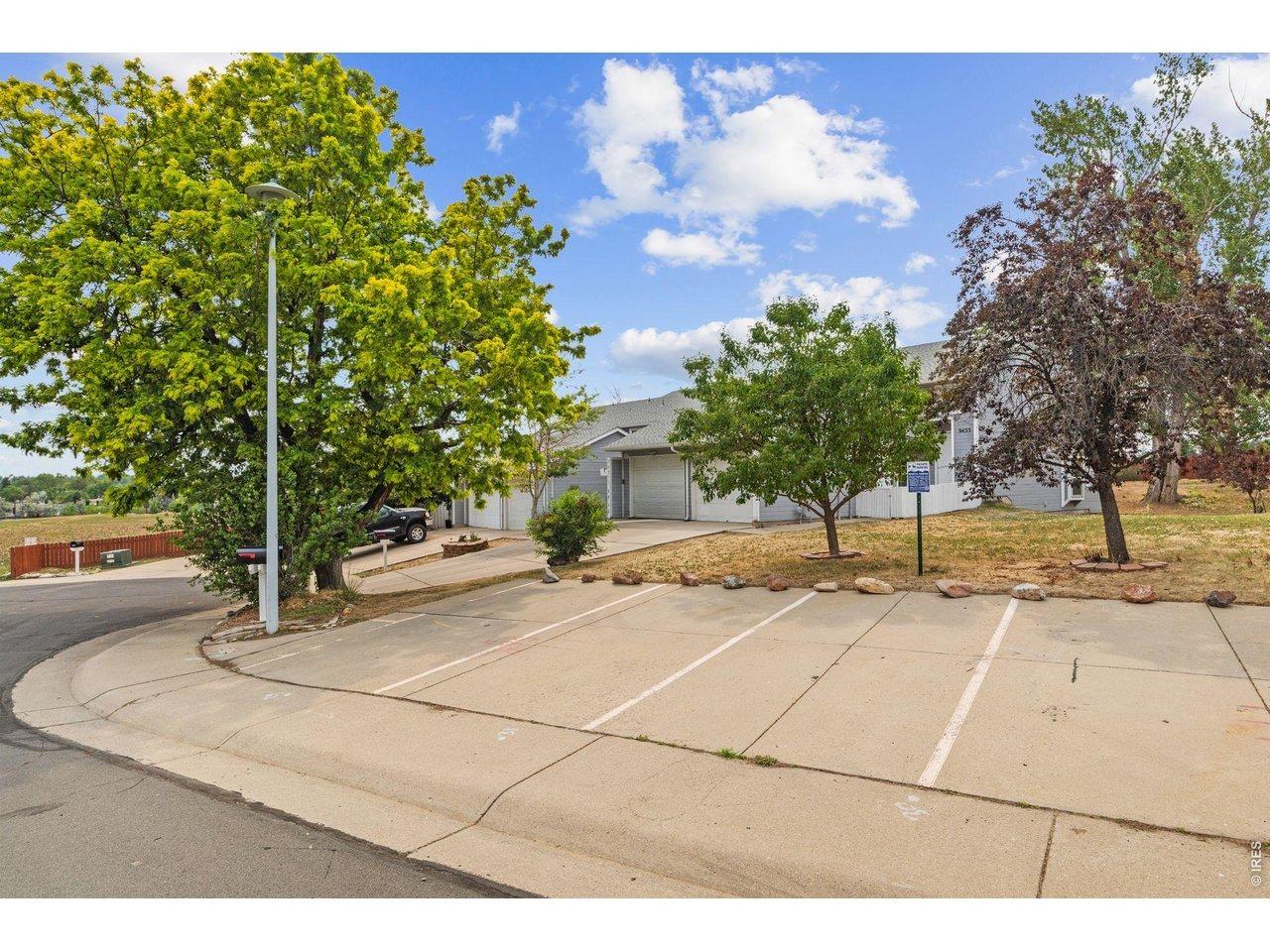 Lou Dr, Thornton, CO 80260