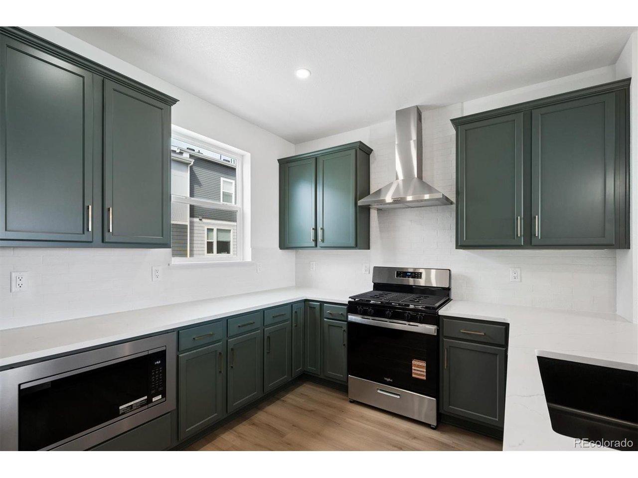 W 68th Ave, Denver, CO 80221