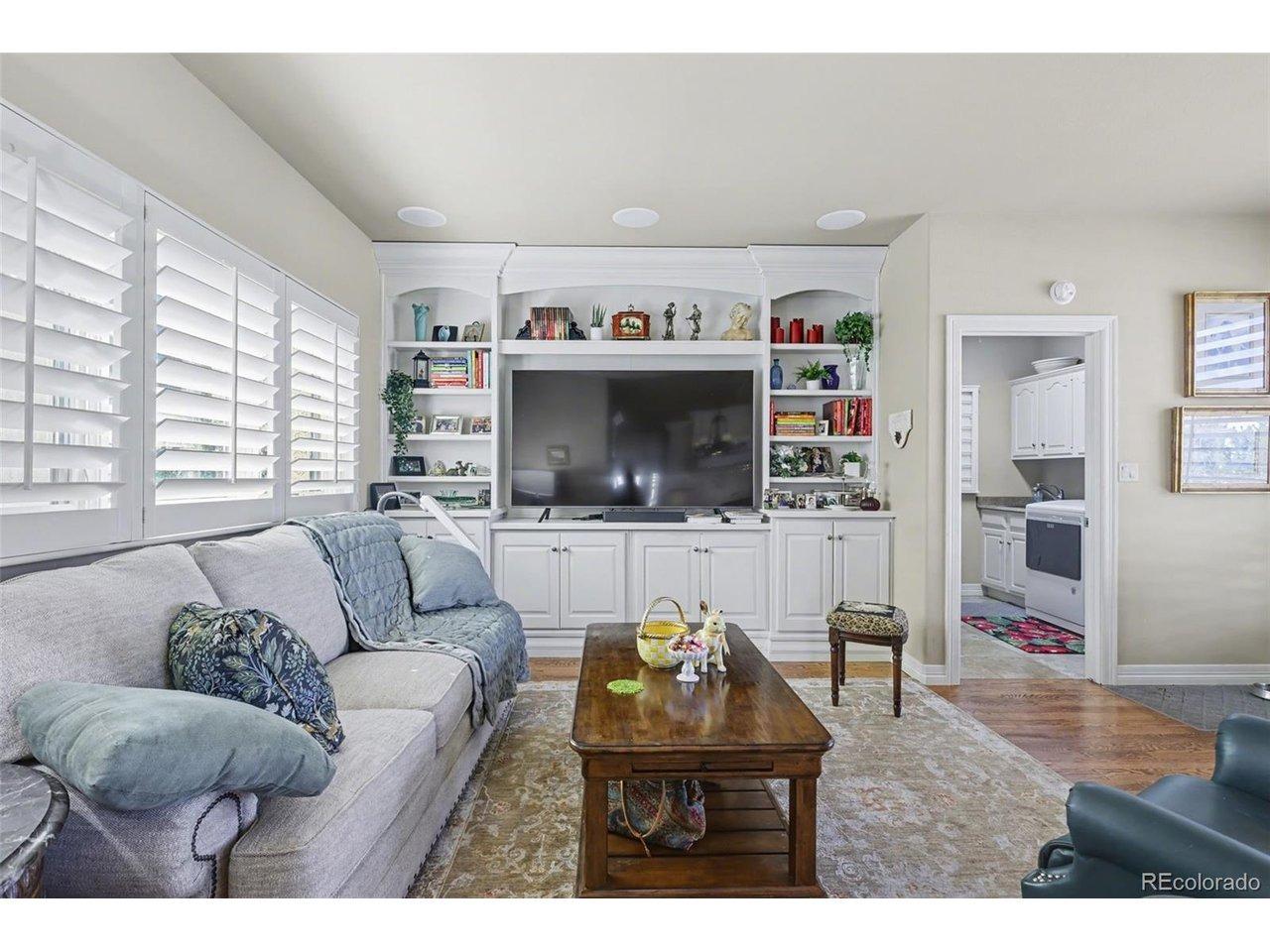 Hermitage Dr, Colorado Springs, CO 80906