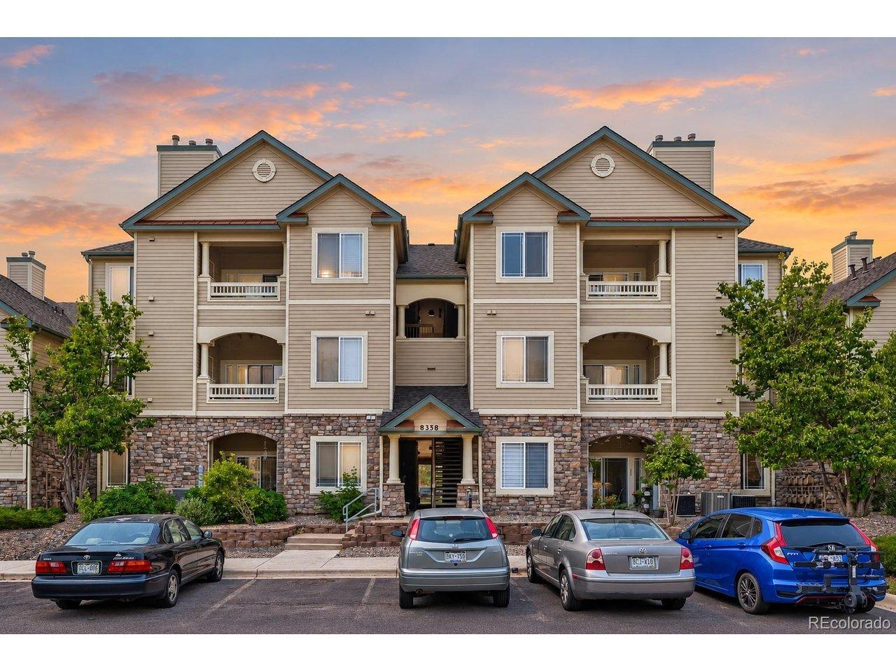 S Independence Cir, Littleton, CO 80128