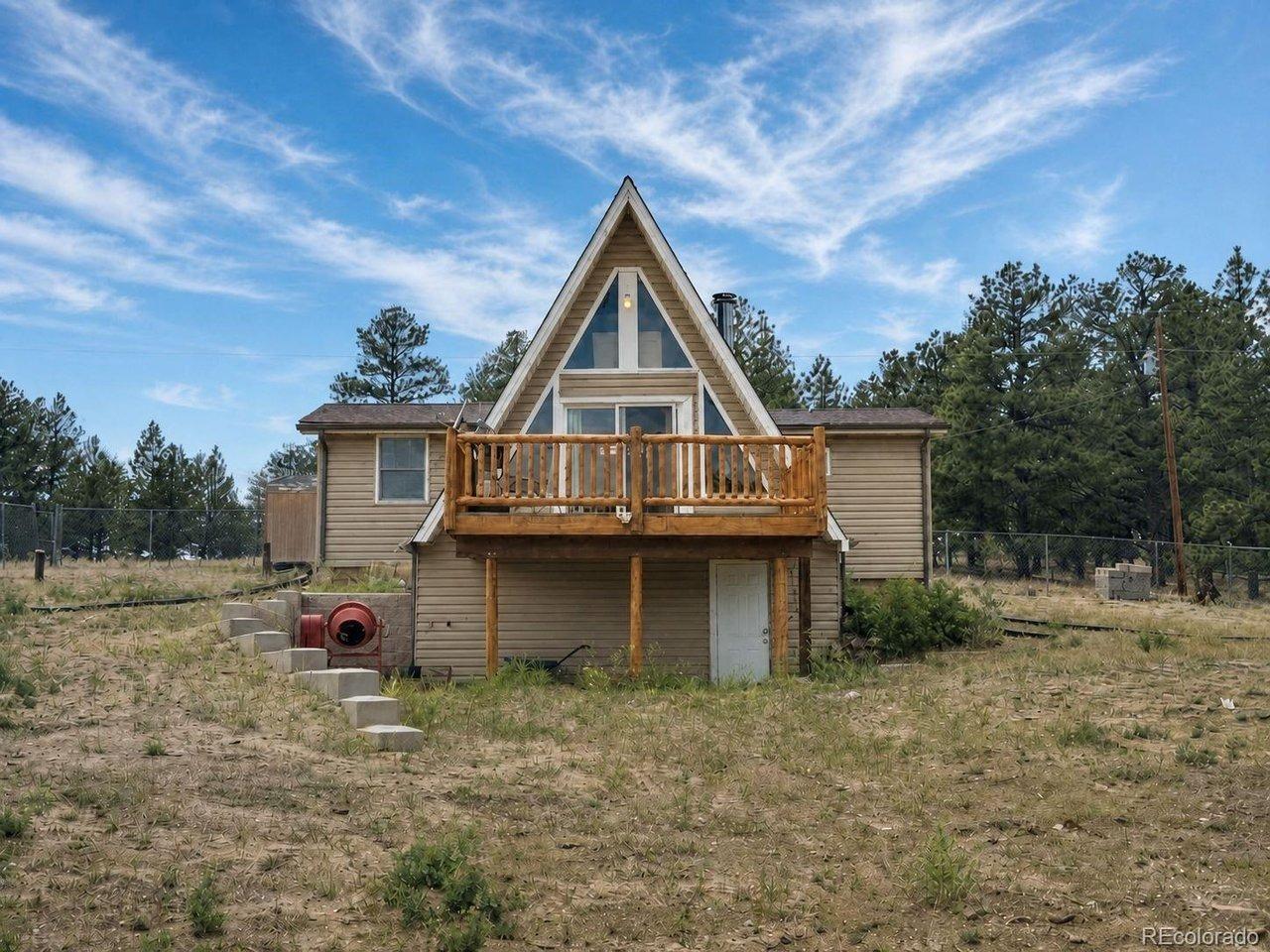 Dogie Trl, Florissant, CO 80816