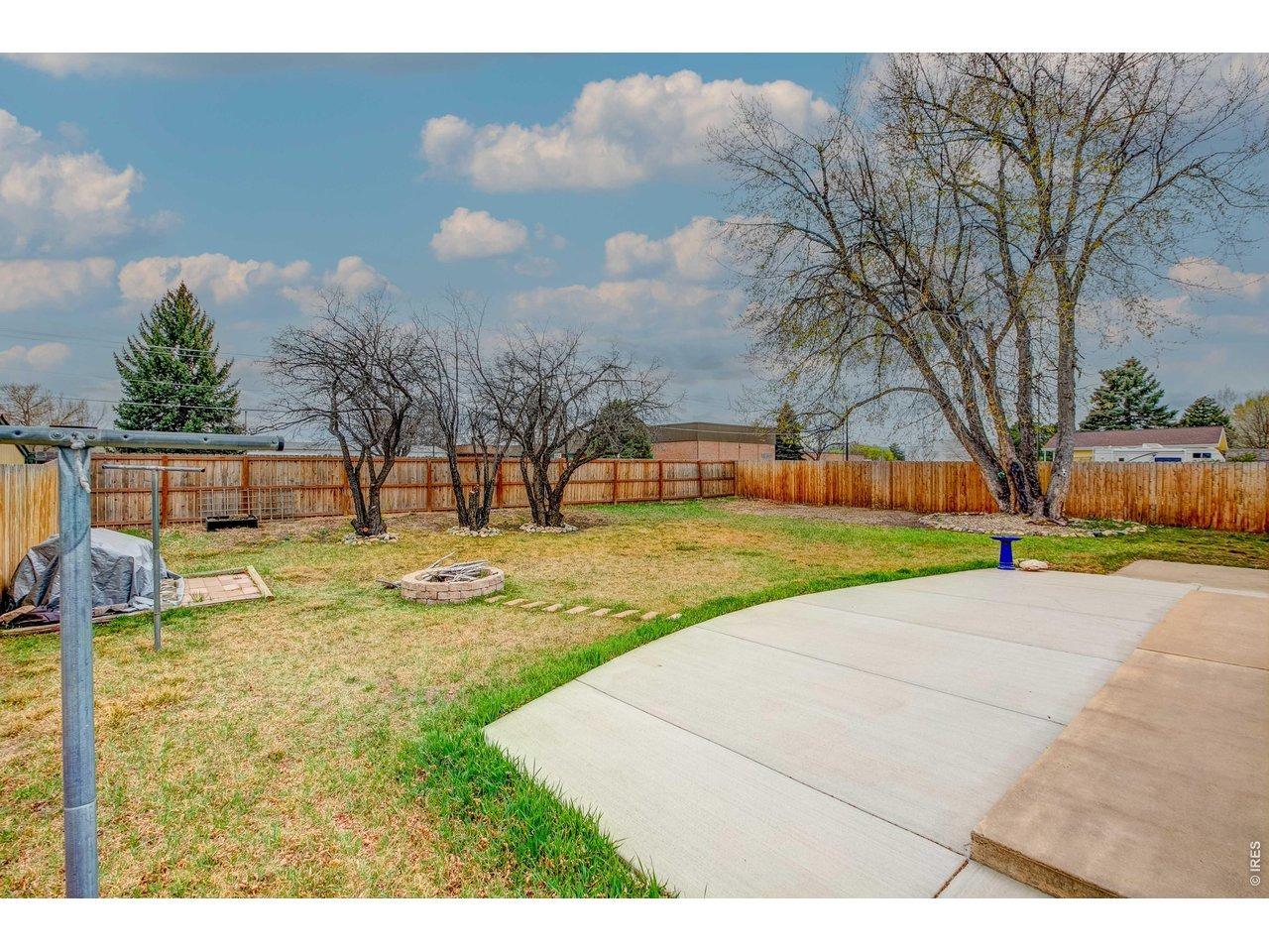 White Elm Dr, Loveland, CO 80538