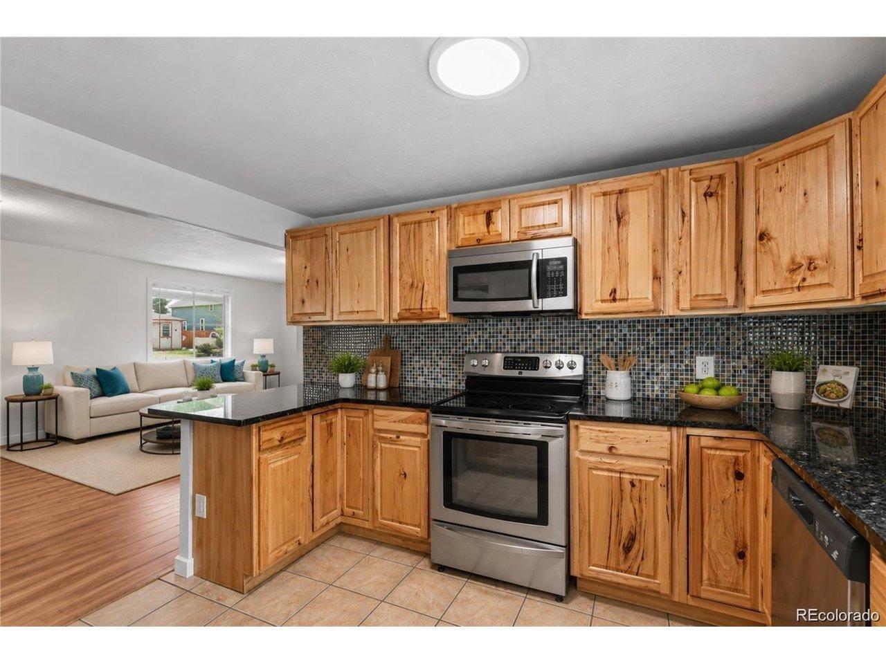E 5th Ave, Longmont, CO 80504