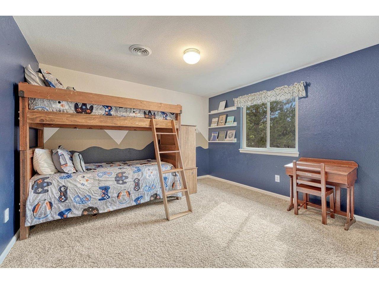 W Clifton Ave, Littleton, CO 80128