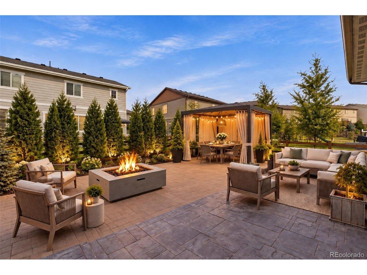 S Robertsdale Way, Aurora, CO 80016