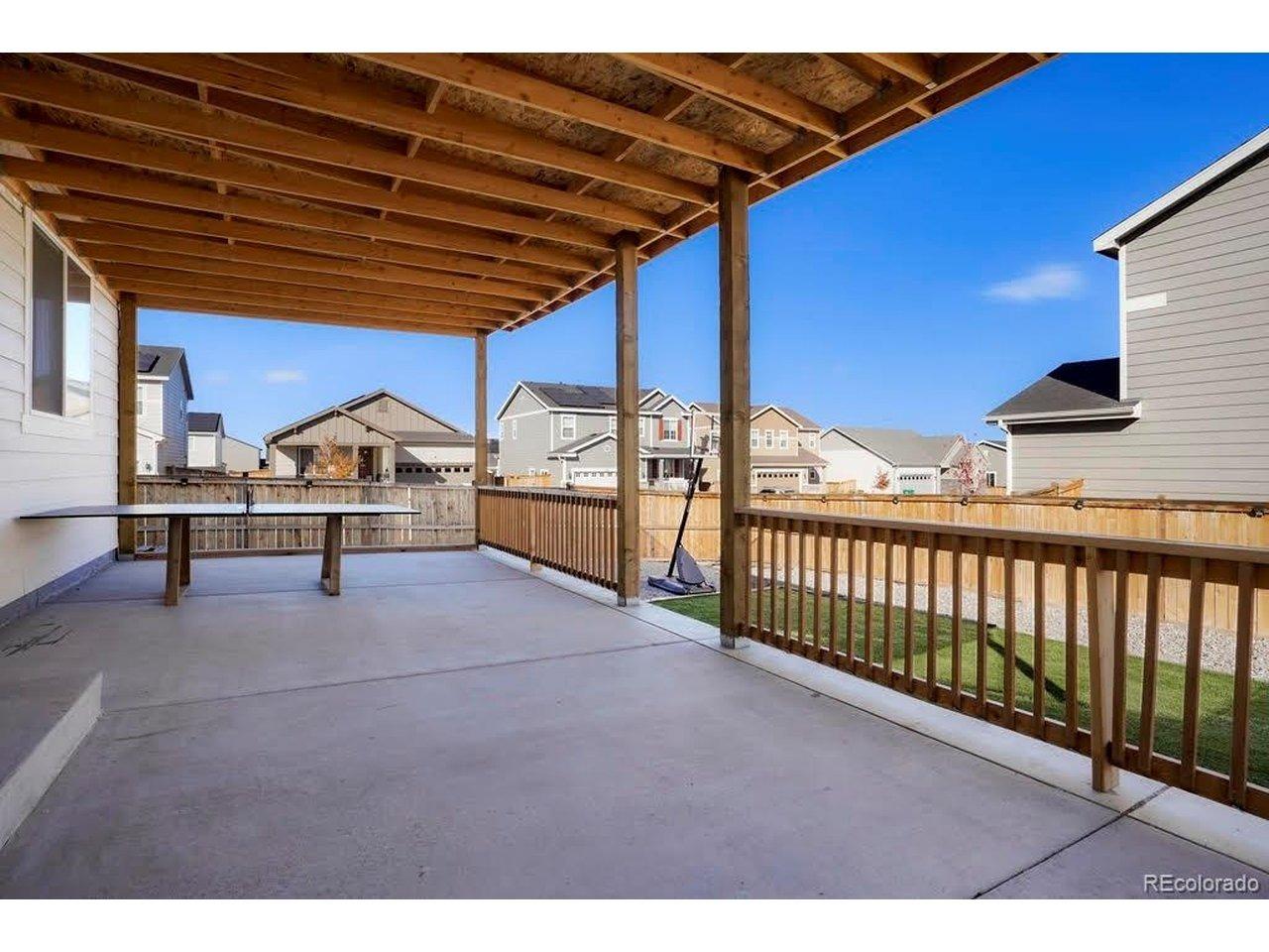 E 9th Ln, Aurora, CO 80018