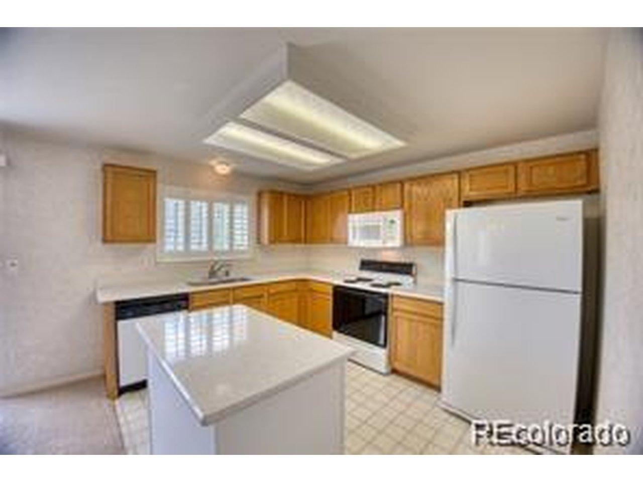 E Baltic Pl, Aurora, CO 80013