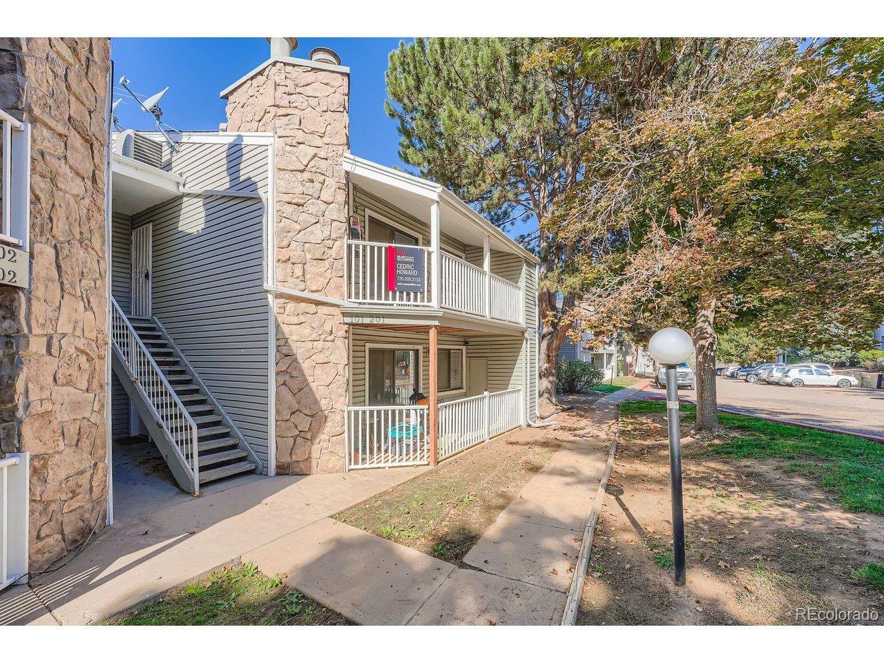 S Walden Way, Aurora, CO 80017