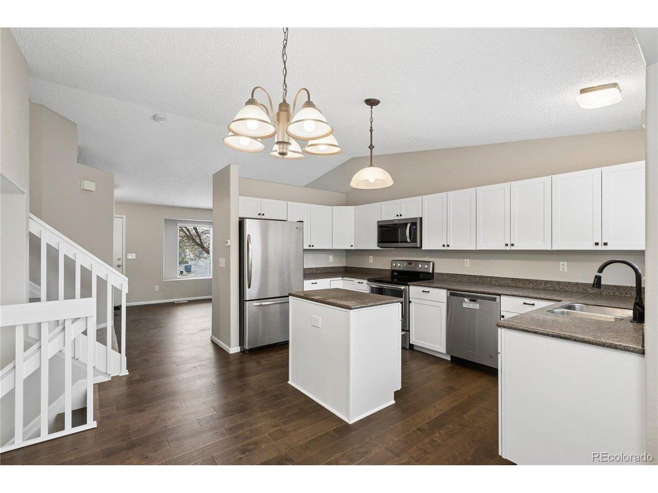 Hyacinth Ct, Highlands Ranch, CO 80129