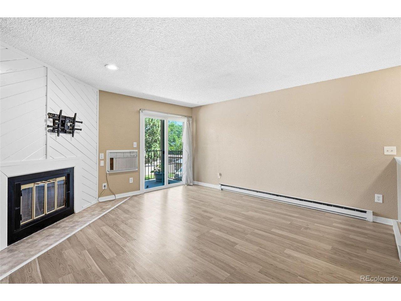 S Oswego Way, Aurora, CO 80014