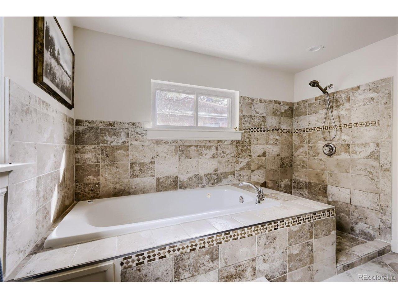 Quentin St, Aurora, CO 80011