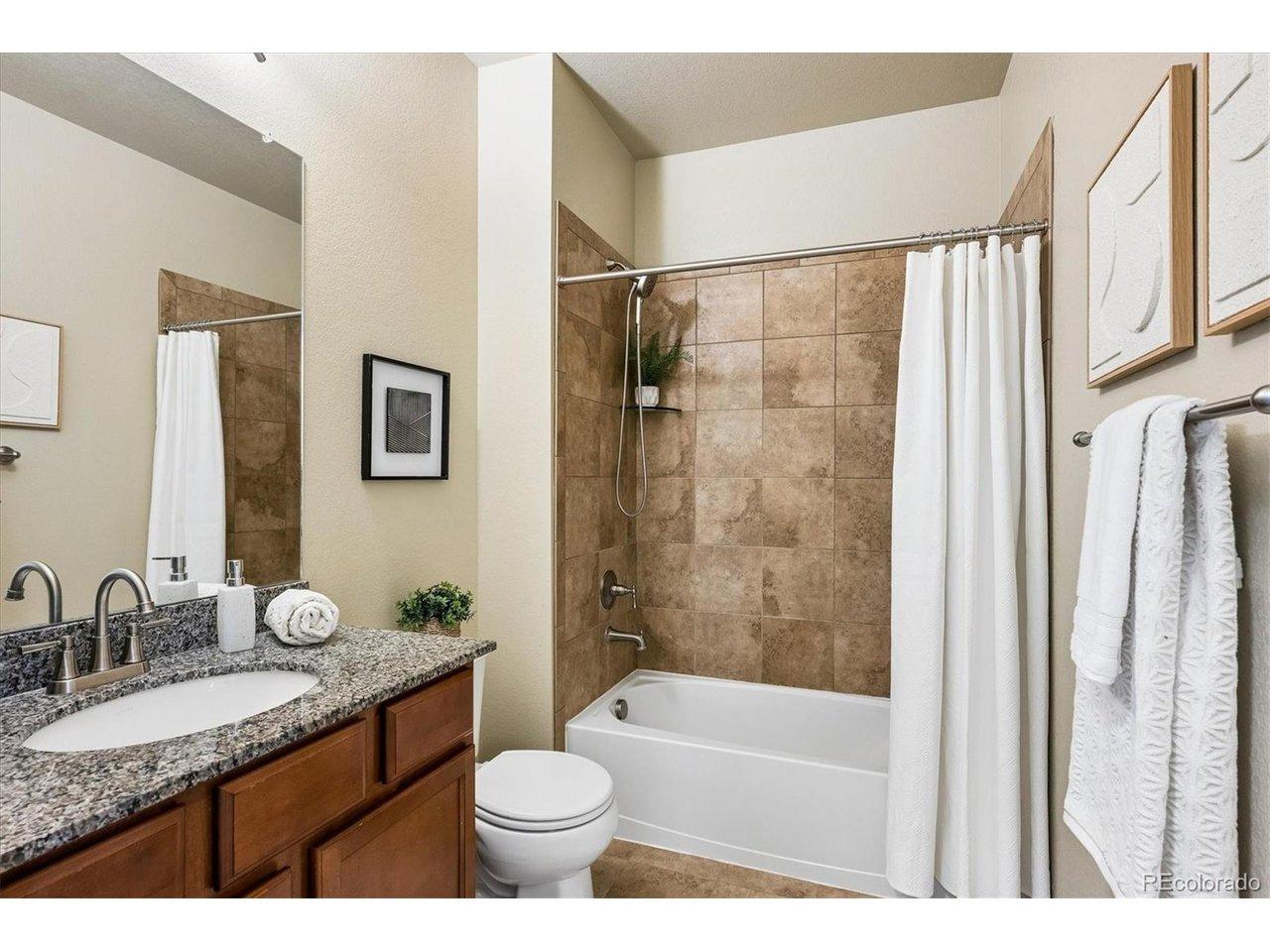 E Atlantic Dr, Aurora, CO 80013