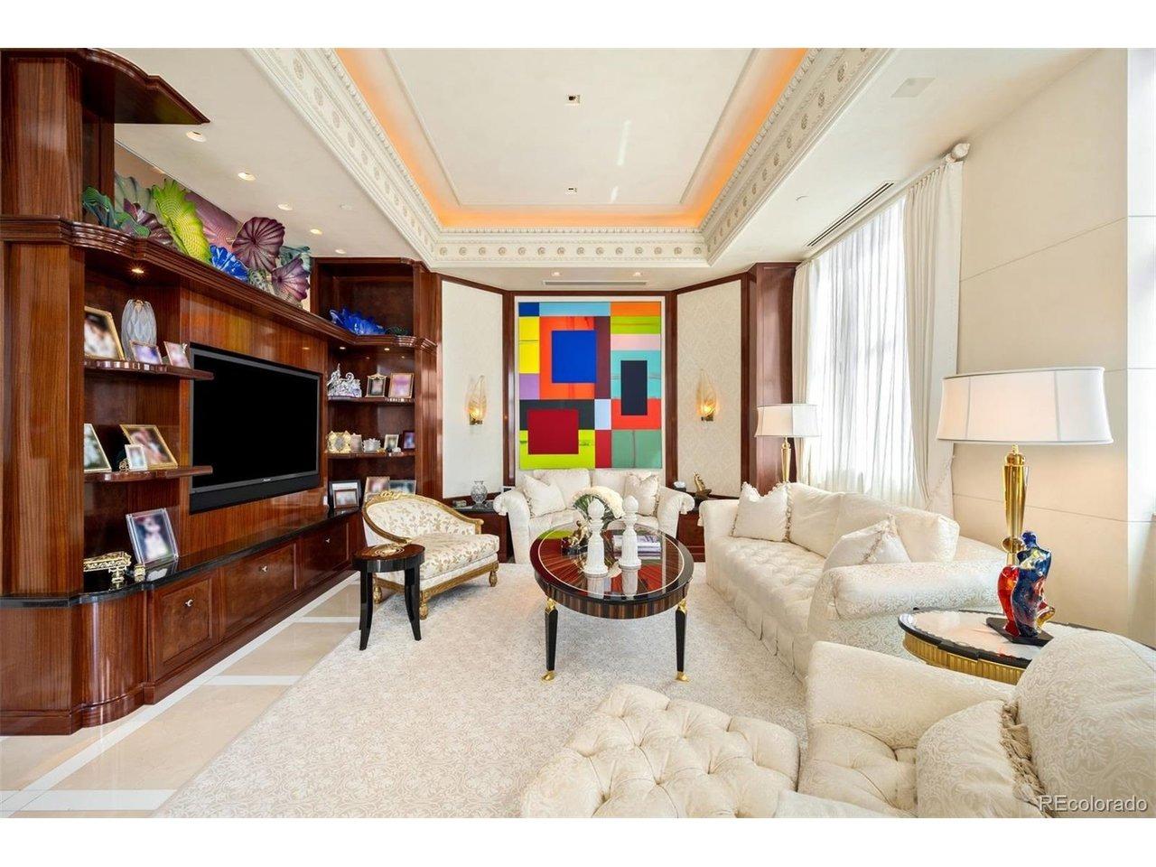 Detroit St, Denver, CO 80206