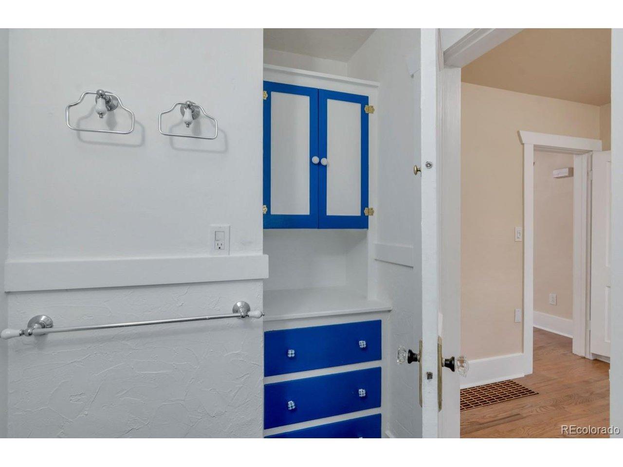 Yates St, Denver, CO 80212