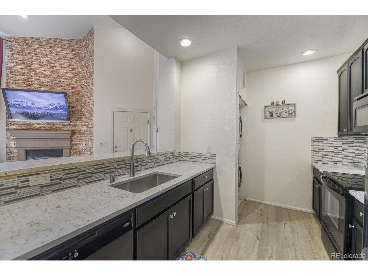 E Mansfield Ave, Aurora, CO 80014