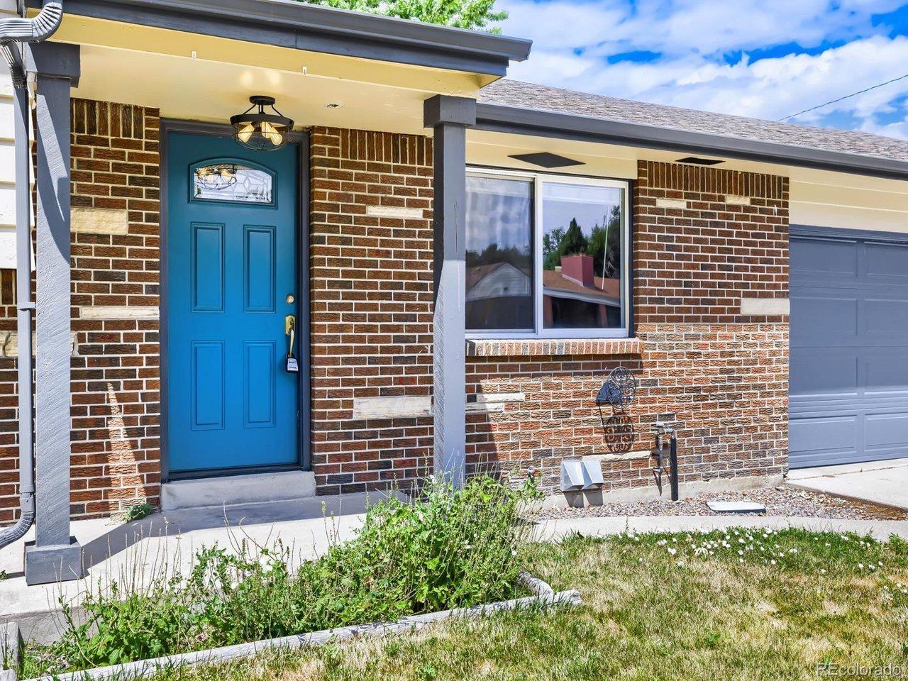 S Otis St, Lakewood, CO 80232