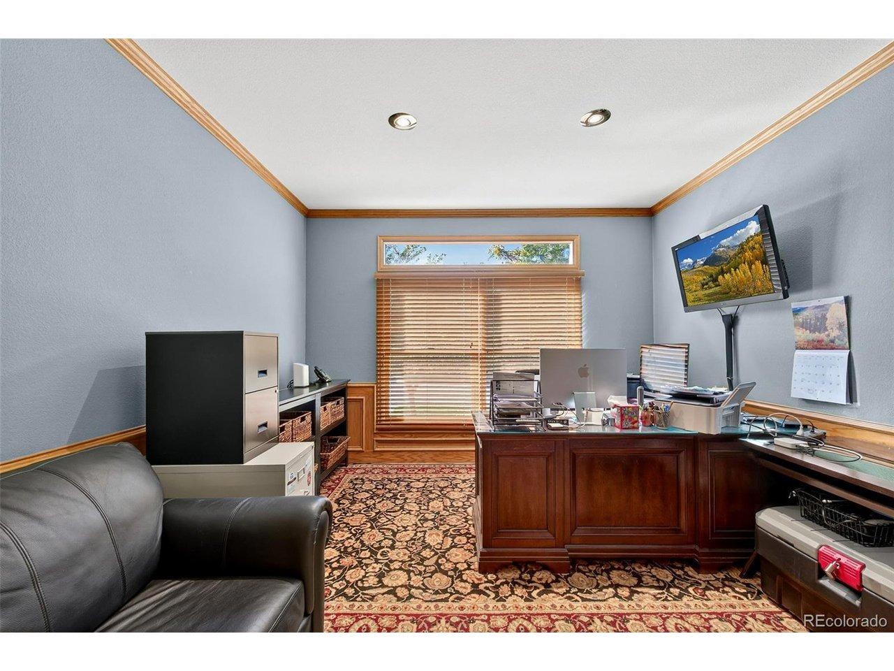 Desert Willow Ln, Littleton, CO 80127