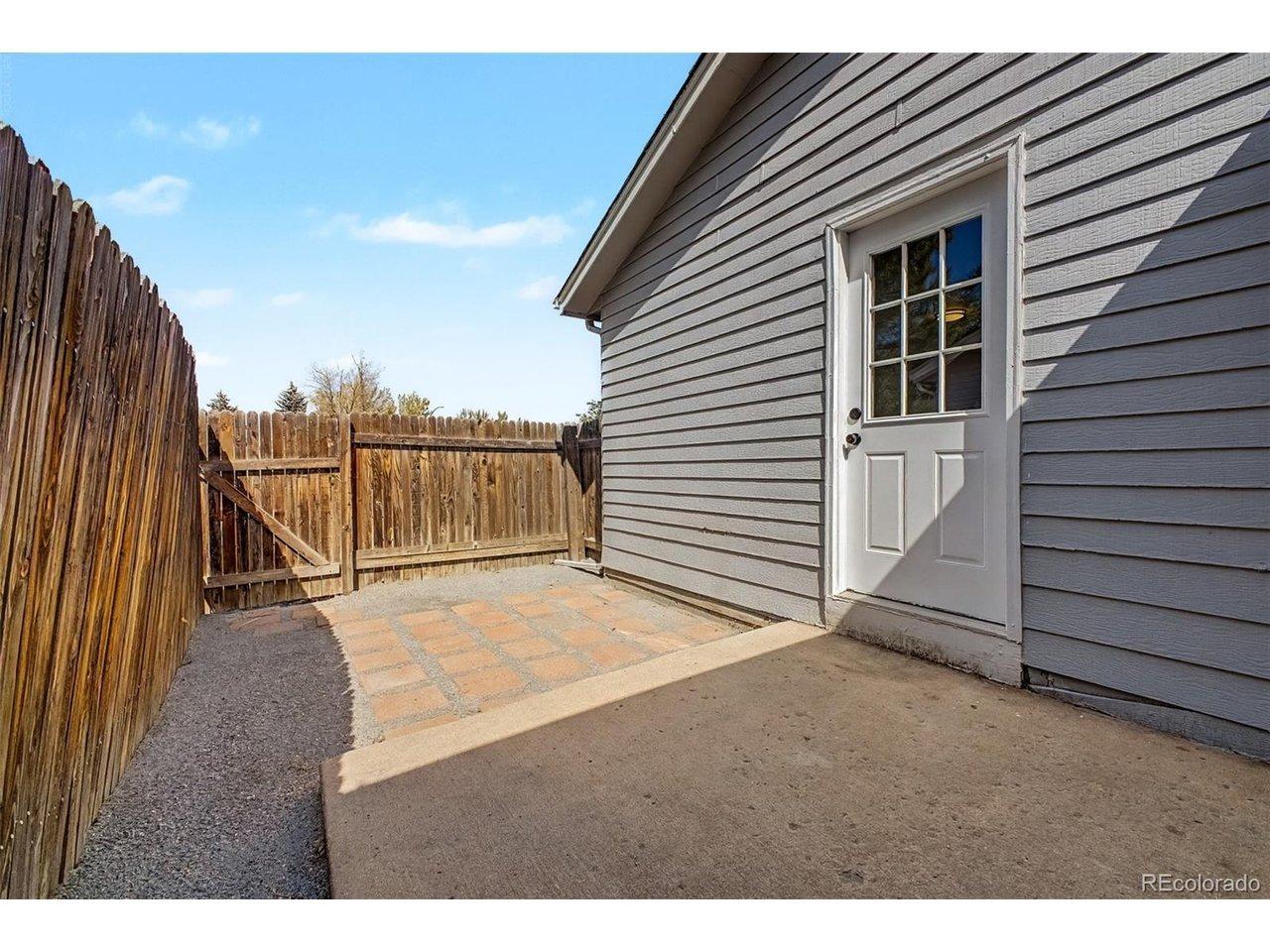E Radcliff Pl, Aurora, CO 80015